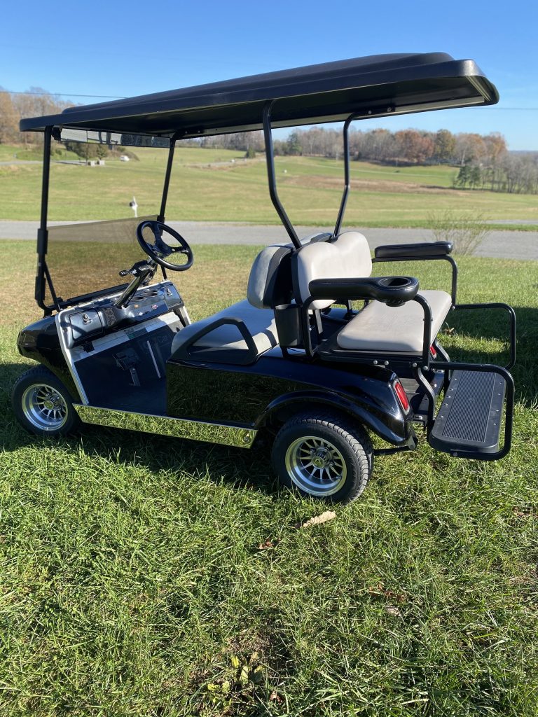 2004 Club Car DS-Black 2004 Club Car DS-Black